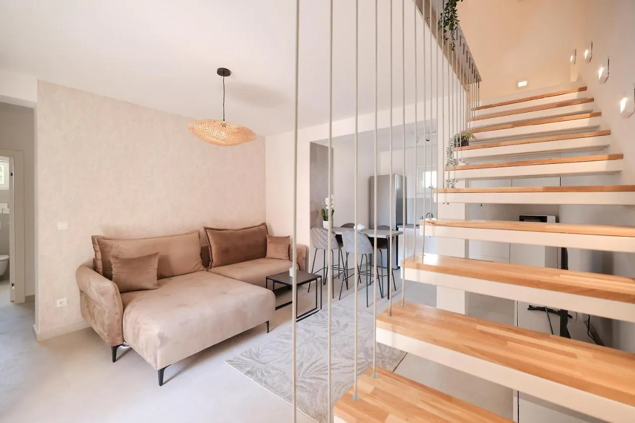 Apartments Mila Sveti Filip i Jakov