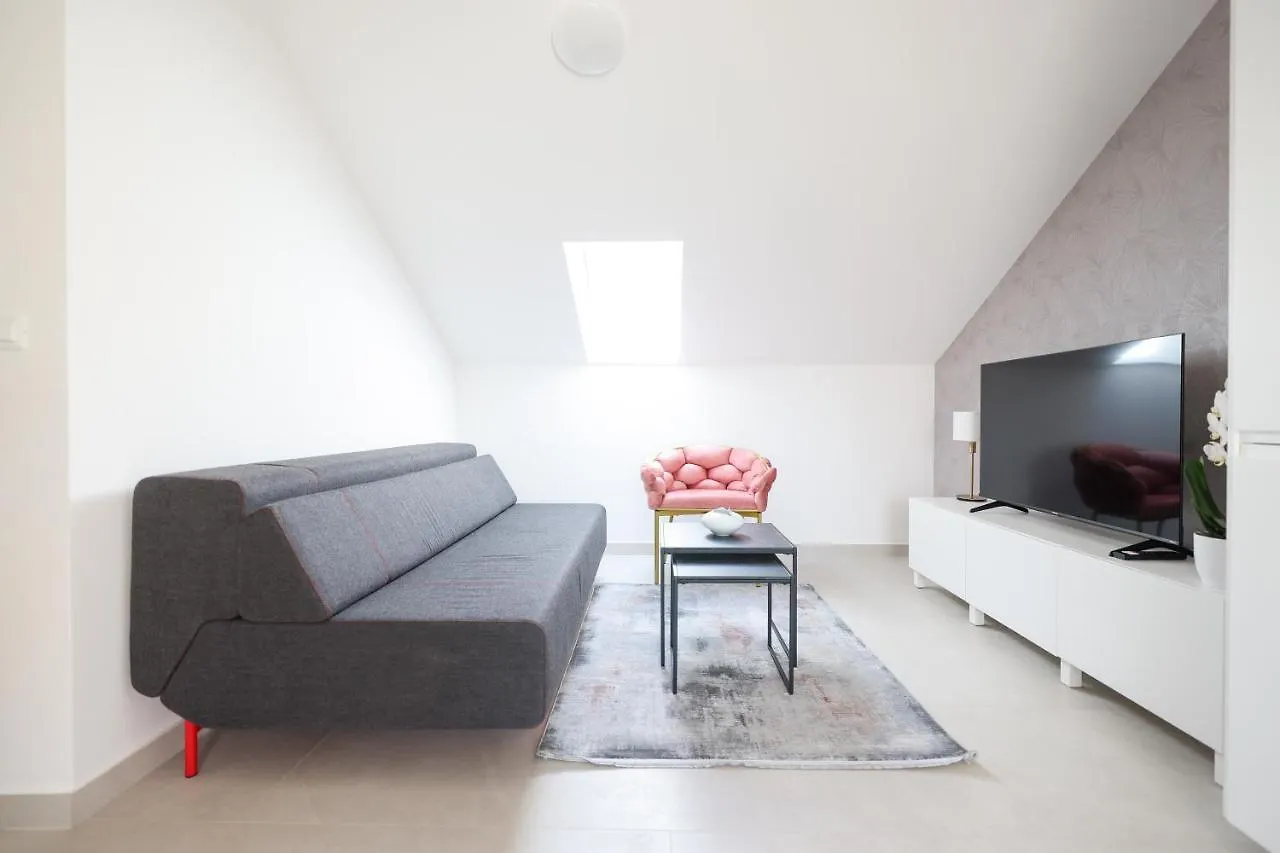 Apartments Mila Sveti Filip i Jakov Croatia