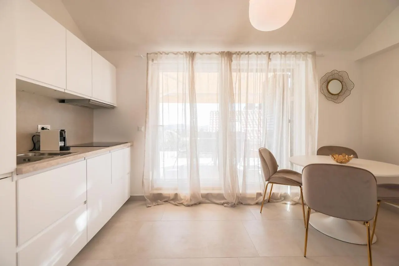Apartments Mila Sveti Filip i Jakov